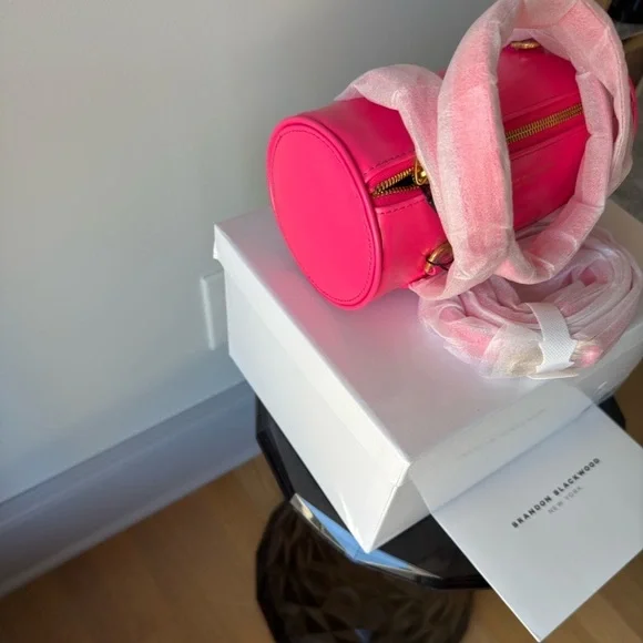 Brandon Blackwood Mini Duffle Pink - Picture 5 of 13